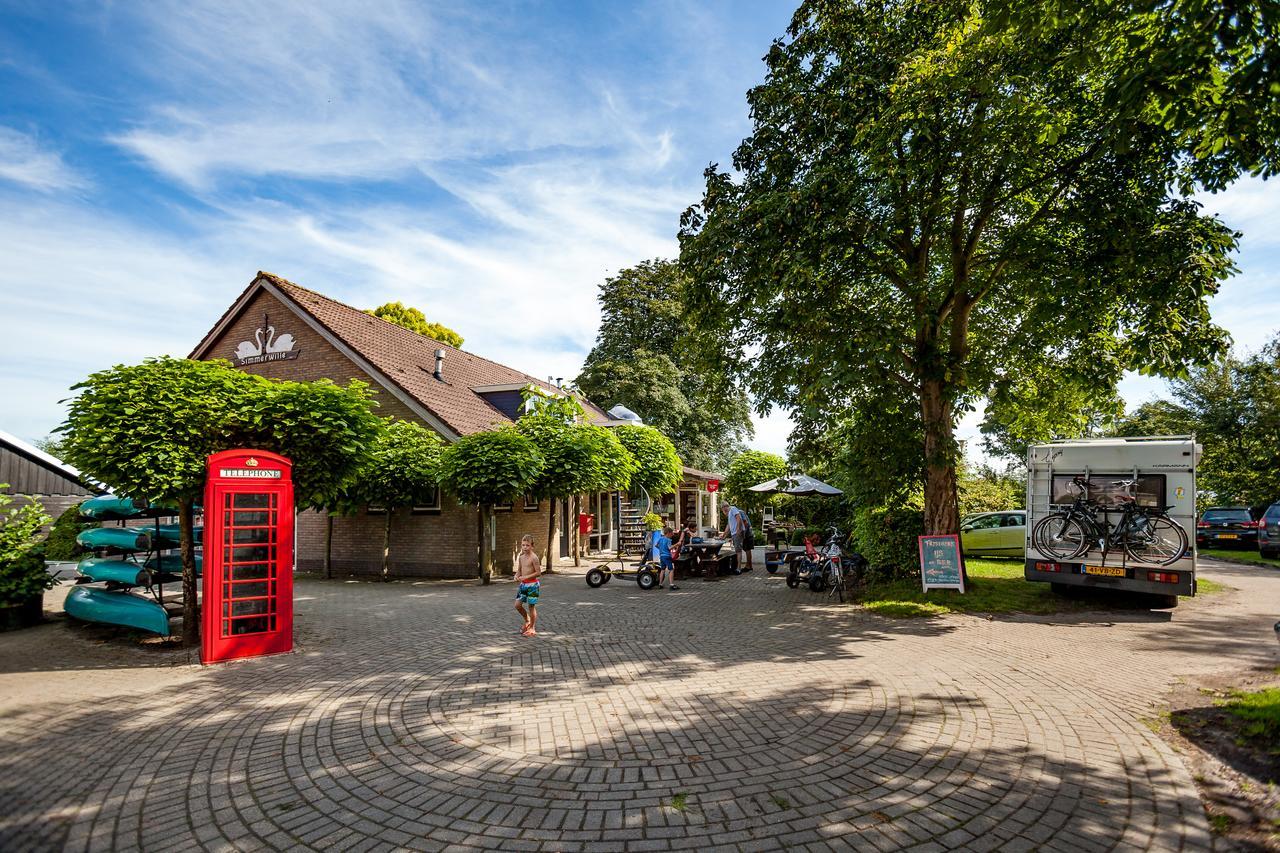 Simmerwille B&B- Camping- Bootverhuur Earnewald Exterior photo